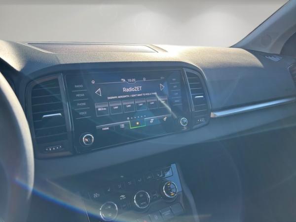 Skoda Karoq 2.0 TDI DSG Tour +AHK+CANTON+ACC+RFK+PDC+SHZ+BHFS+LED+