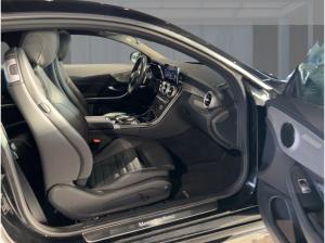 Mercedes-Benz C 220 d AMG Line LED Kamera Panorama Sitzheizung