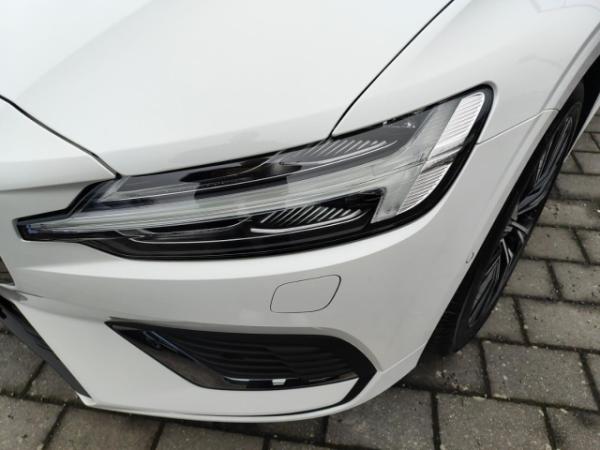 Volvo V60 T6 Plus Bright Plug-In Hybrid AWD HUD StandHZG  Memory Sitze