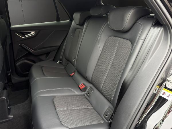 Audi Q2 S line 35 TFSI S tronic / NAVI / MATRIX / ASSISTENZPAKET FAHREN & PARKEN