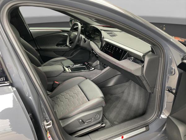 Audi A6 e-tron Avant ACC+AHK+LED+Luft+Navi+Pano+SHZ