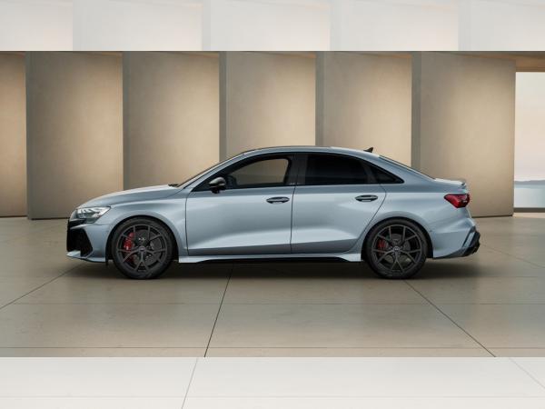 Audi RS3 Limousine  |  JETZT SICHERN!