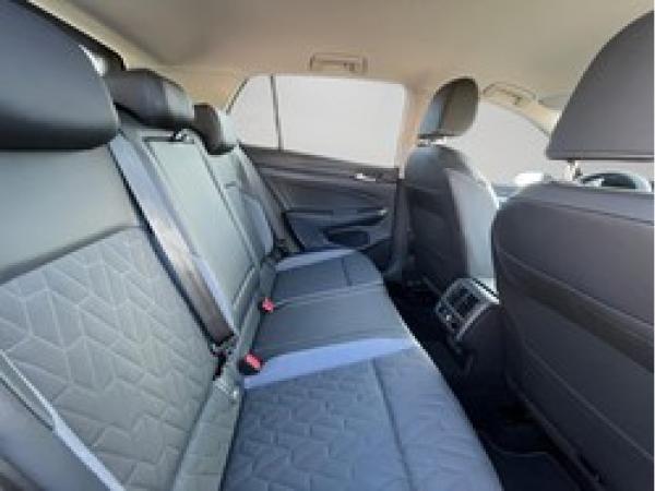 Volkswagen Golf VIII Lim. GOAL 1.5 TSI 85kW - LED Plus AHK Side Assist SHZ Navi CarPlay Digital Cockpit LM