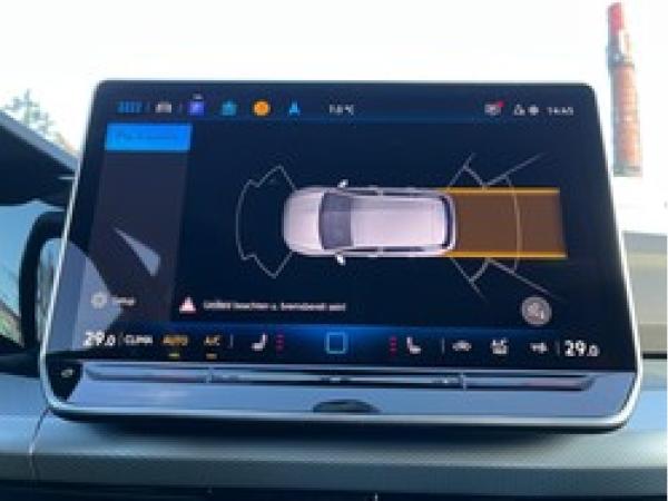 Volkswagen Golf VIII Lim. GOAL 1.5 TSI 85kW - LED Plus AHK Side Assist SHZ Navi CarPlay Digital Cockpit LM