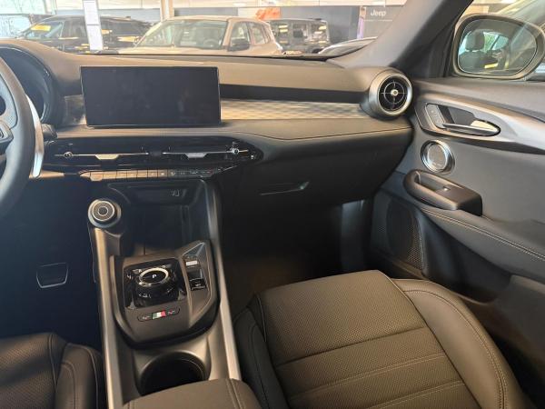 Alfa Romeo Tonale 1.5 VGT Hybrid 118kW DCT Veloce Abholung Mannheim