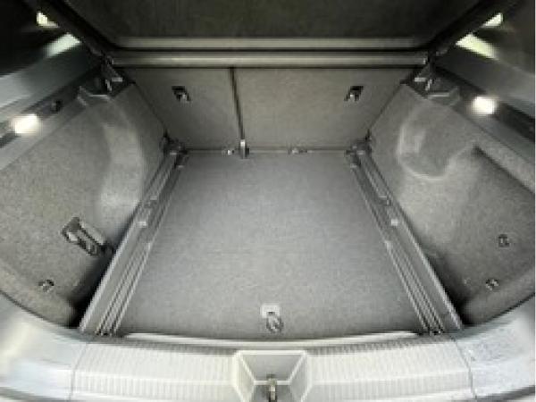 Volkswagen ID.4 Pro 4Motion 210 kW - HUD IQ.Drive CCS Navi Area View Wärmepumpe SHZ LM Harman Kardon GJR