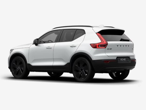 Volvo XC40 Plus Black Edition, B3, *sofort verfügbar*