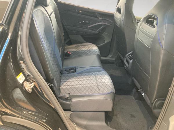 Volkswagen Tayron R-Line 2.0TDI DSG 4MOTION ACC,NAVI,HuD,KAMERA,AHK