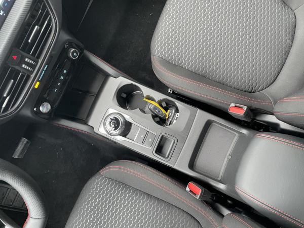 Ford Kuga ST-LINE PHEV 243 PS Automatik * Sofort Verfügbar*