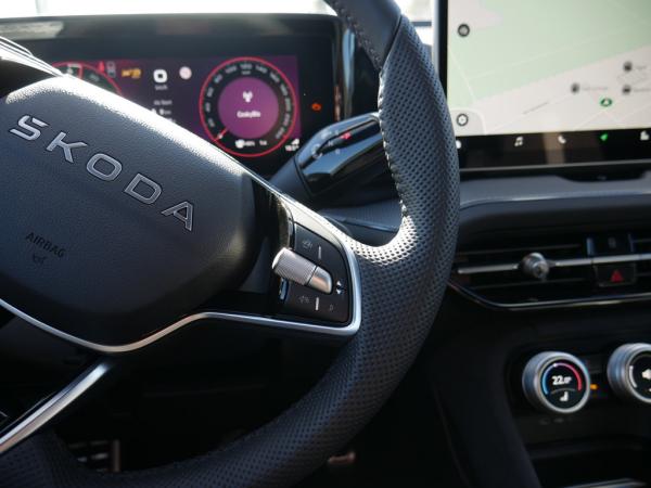 Skoda Kodiaq 1.5 TSI DSG Sportline HYBRID LED Keyless *935*