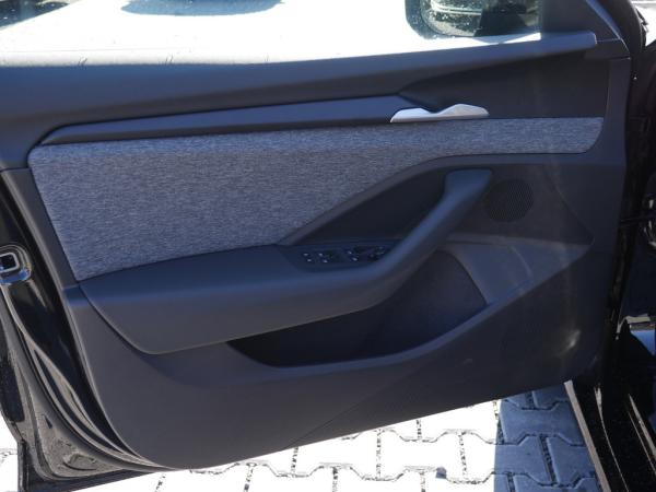 Skoda Superb Combi 2.0 TDI DSG Selection ACC LED AHK *974*