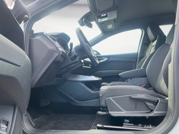 Audi Q4 e-tron 40, Audi Sound System, Winterräder