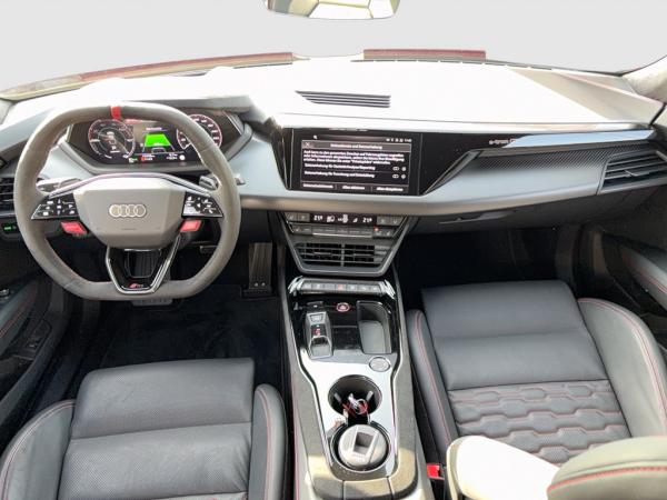 Audi RS e-tron GT Facelift/Carbon/189UPE/Laser/HuD/360°/S-Sitze pro