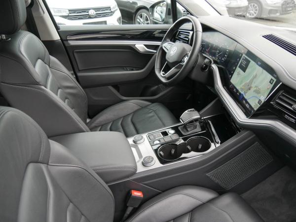 Volkswagen Touareg Elegance R-Line AHK Kamera ACC Navi