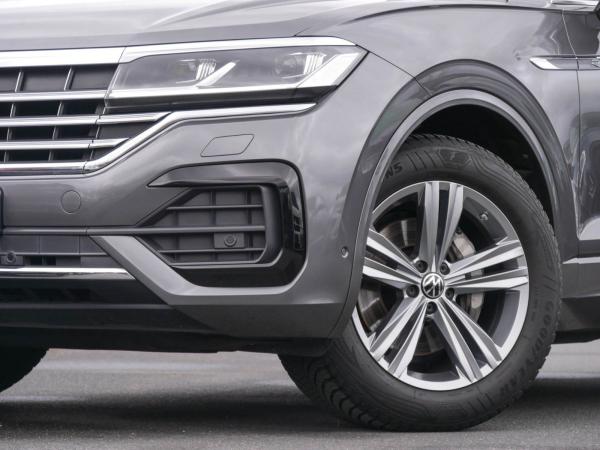 Volkswagen Touareg Elegance R-Line AHK Kamera ACC Navi