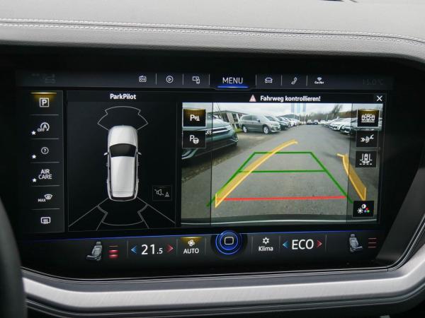 Volkswagen Touareg Elegance R-Line AHK Kamera ACC Navi