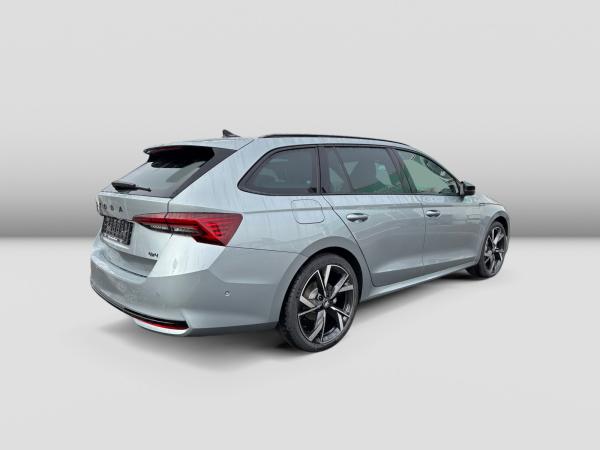 Skoda Octavia Combi Sportline 2.0 TSI DSG 4x4