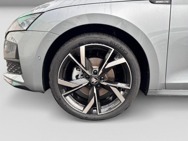 Skoda Octavia Combi Sportline 2.0 TSI DSG 4x4