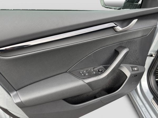 Skoda Octavia Combi Sportline 2.0 TSI DSG 4x4