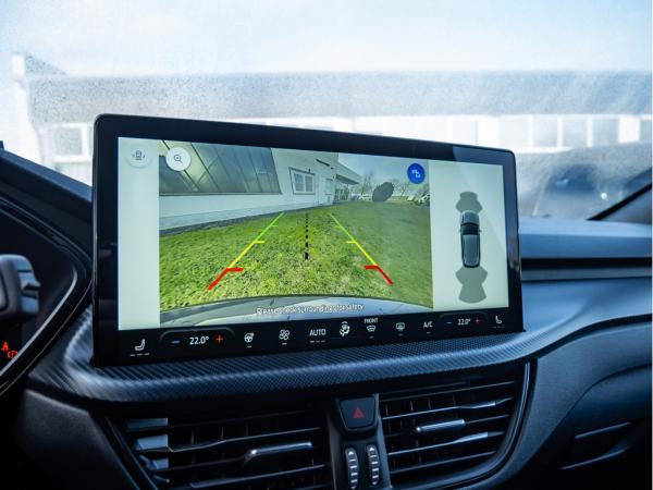 Ford Kuga ST-Line 1,5l EcoBoost 186PS Kamera Navi SYNC4 LED-Scheinwerfer SHZ vorn & hinten