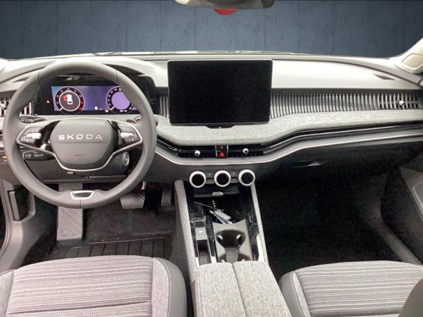 Skoda Superb Combi Selection 1.5l TSI DSG NAVI/AHK/ACC