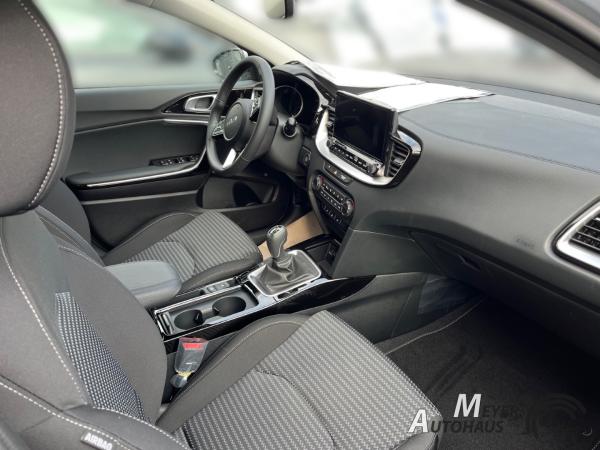 Kia Ceed SW 1.5T Ultimate Edition+Style+JBL+LED+Smartkey