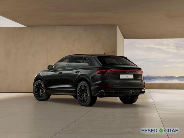Audi Q8 SUV S line business TFSIe AHK*B&O*ACC*HUD*PANO