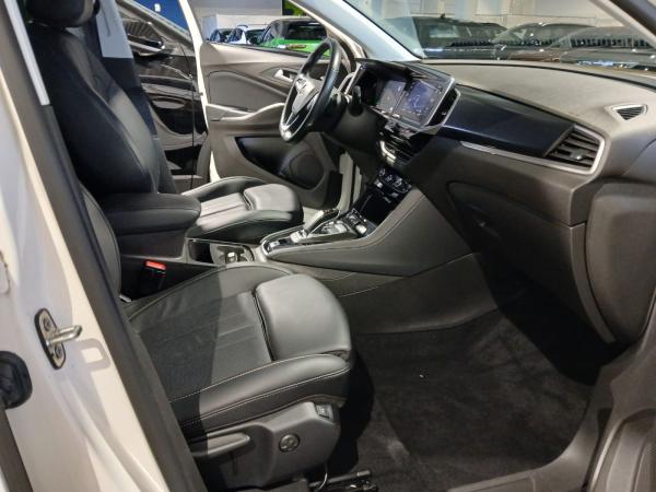 Opel Grandland 1.6T Navi,WirelessCharging,Sitzheizung
