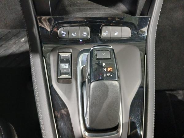 Opel Grandland 1.6T Navi,WirelessCharging,Sitzheizung