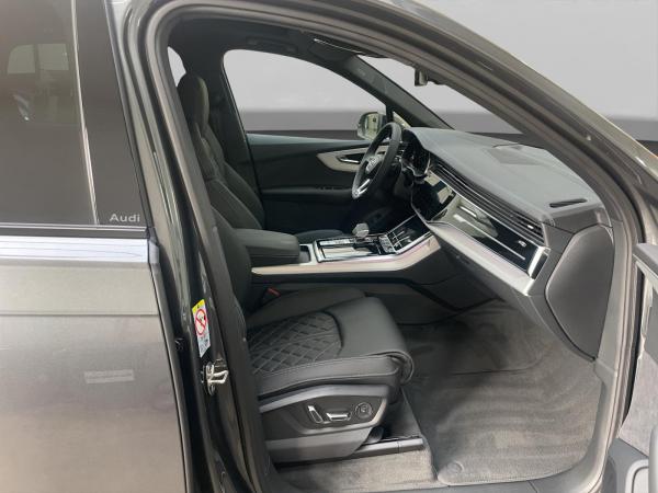 Audi Q7 TFSI e 290kW quatt tiptr S line business