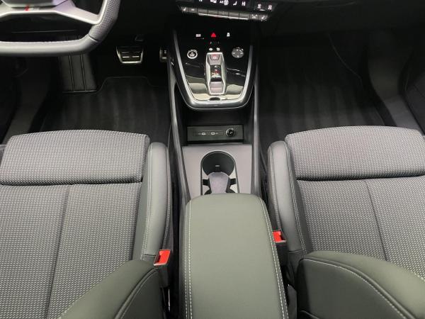 Audi Q4 e-tron 45 e-tron 210KW