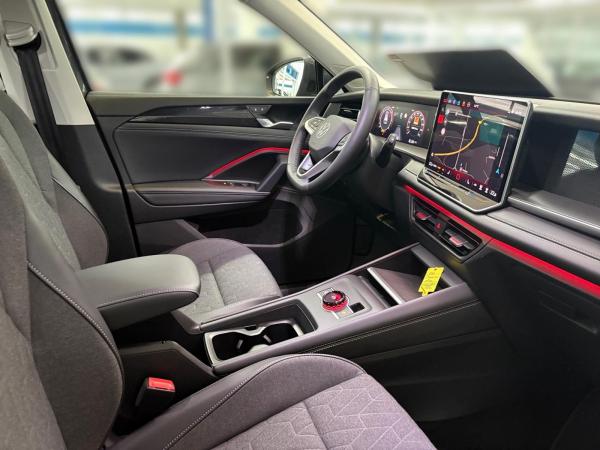 Volkswagen Tayron 2.0 TDI DSG 4M LIFE+AHK+HD-MATRIX+360°+ACC+APP+DCC+ Volkswagen Tayron 2.0 TDI DSG 4M LIFE+AHK+HD-MATRIX+360°+ACC+APP+DCC+