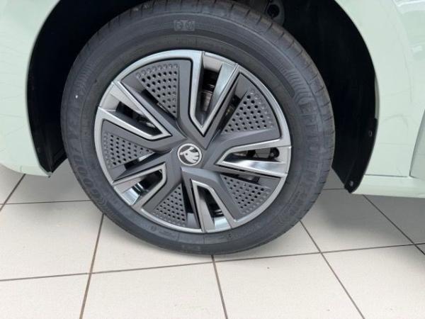 Skoda Fabia Selection 1,0 TSI 6-Gang-Schaltgetriebe sofort verfügbar