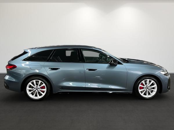 Audi A5 Avant e-hybrid