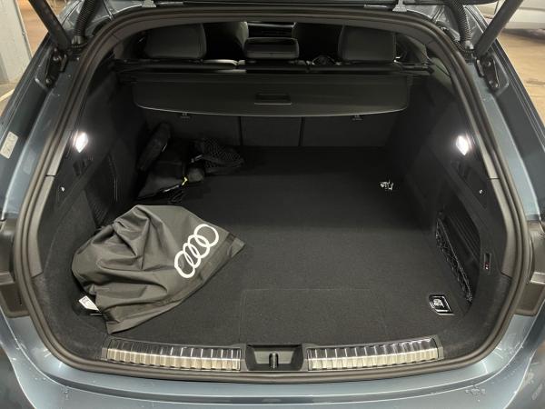 Audi A5 Avant e-hybrid