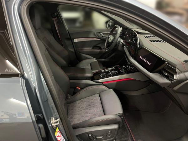 Audi A5 Avant e-hybrid