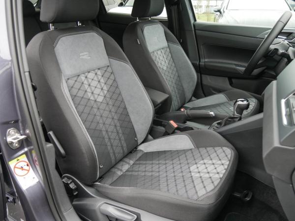 Volkswagen Polo R-Line 1,0 l TSI Matrix Kamera Navi Keyless