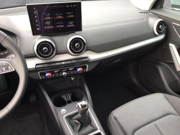 Audi Q2 advanced 30 TFSI Schaltgetriebe
