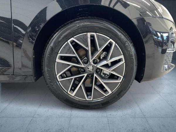 Skoda Octavia Combi Tour 2.0 TDI AHK/ACC/NAVI/LED