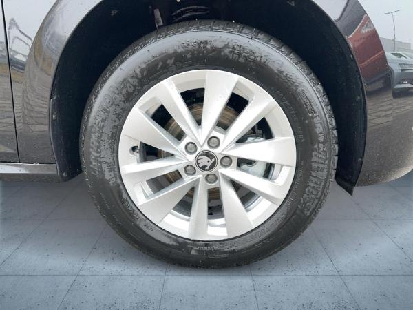 Skoda Kamiq Selection 1.0l TSI NAVI/PDC/RFK/KESSY