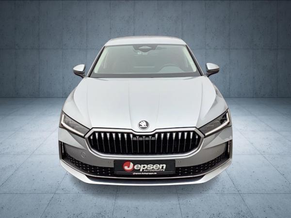 Skoda Superb Selection 2.0l TSI DSG NAVI/LED/PDC/FSE