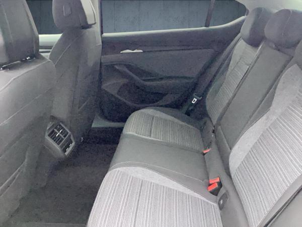 Skoda Superb Selection 2.0l TSI DSG NAVI/LED/PDC/FSE