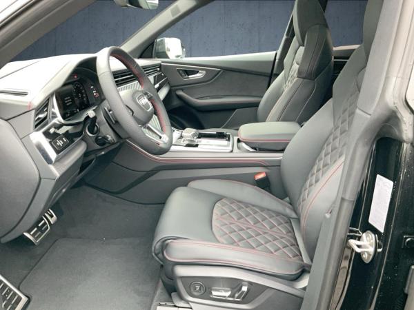 Audi Q8 SUV S line business TDI qu. tiptr. Stdhz PANO