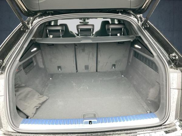 Audi Q8 SUV S line business TDI qu. tiptr. Stdhz PANO