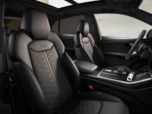 Audi RS Q8 performance quattro471 kW tiptronic Sonderkonditionen*