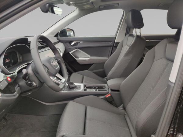 Audi Q3 35 TFSI advanced S-tronic Panorama Top-Paket