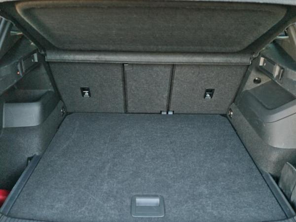 Volkswagen Tiguan Life 1.5 TSI IQ.Light 360° Virtual Navi