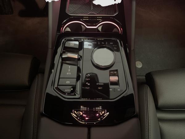 BMW 520 d xDrive Touring M Sport Standheizung AHK *Nur im März*