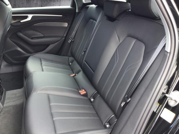 Audi A6 Avant TDI quattro 150 kW S tronic