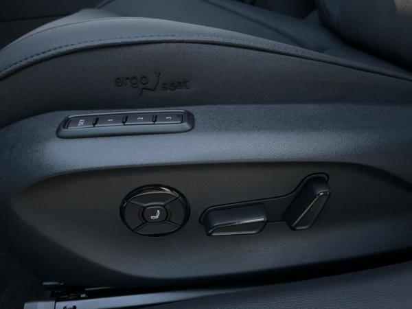 Skoda Superb Combi L&K 2,0 TDI DSG + Bestellaktion + sofort verfügbar